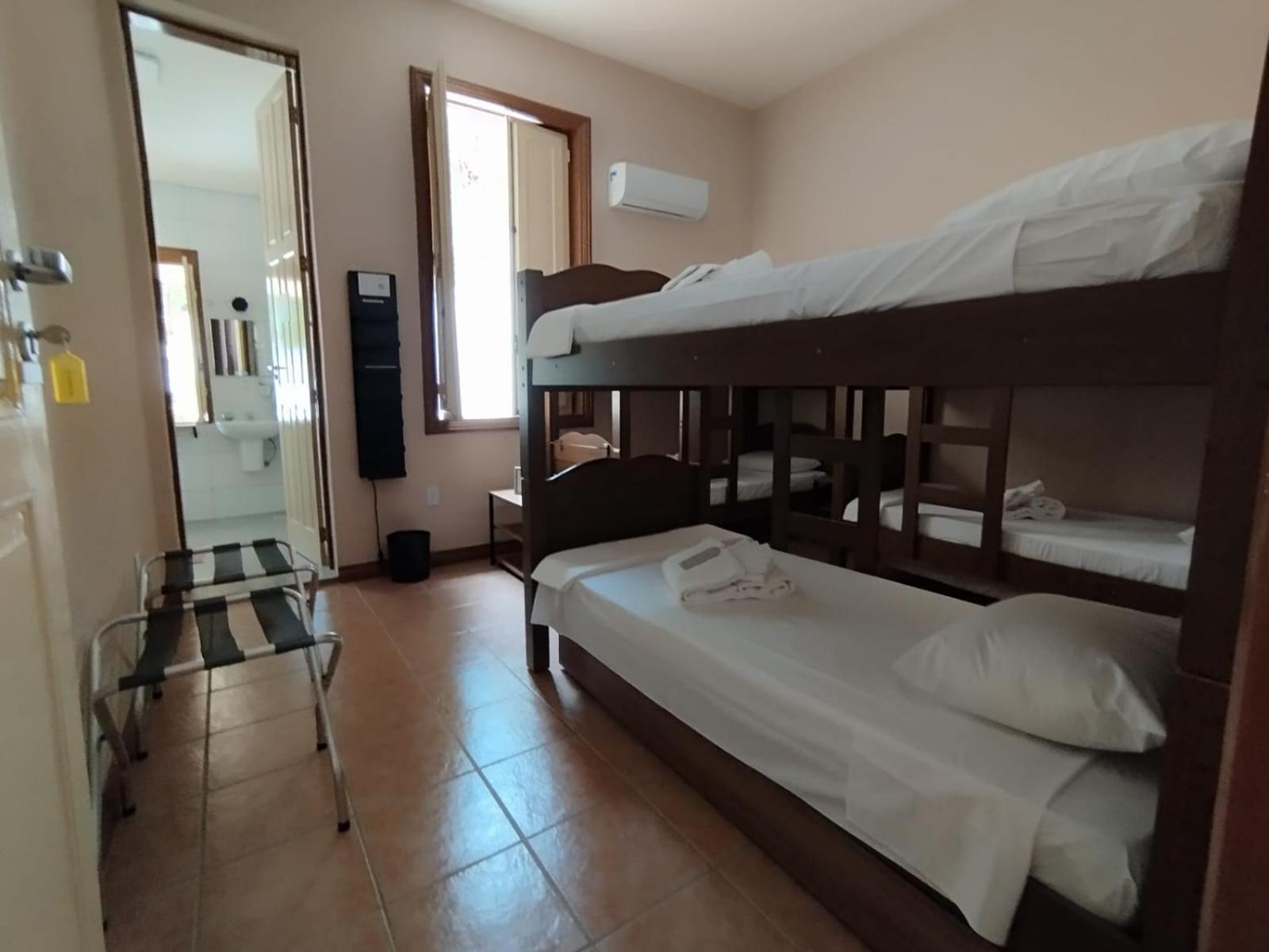 Hostal Casa Luzes Ivn *